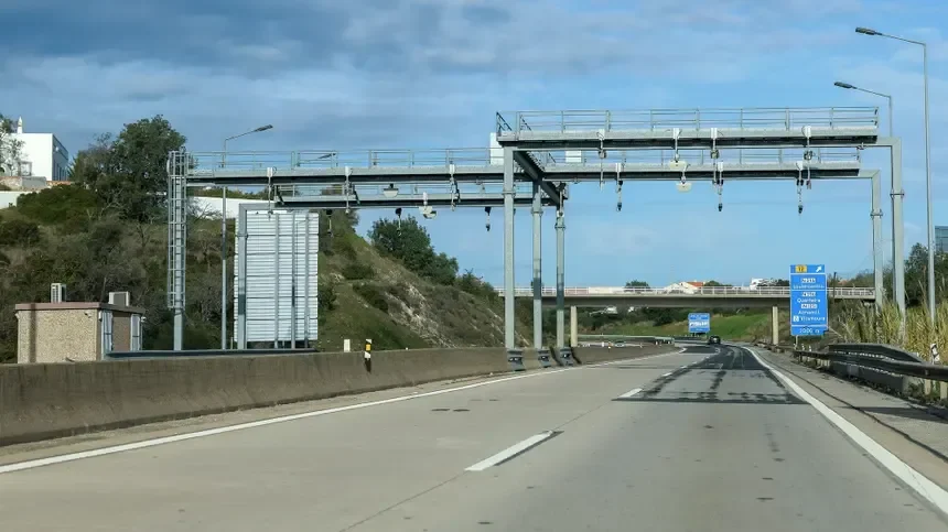 A25 Porticos