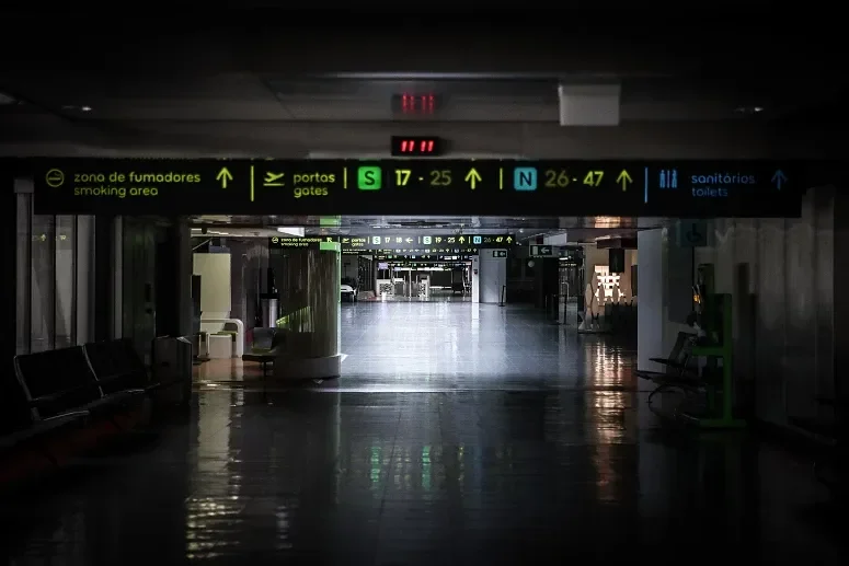 Aeroporto Lisboa Interior Lusa