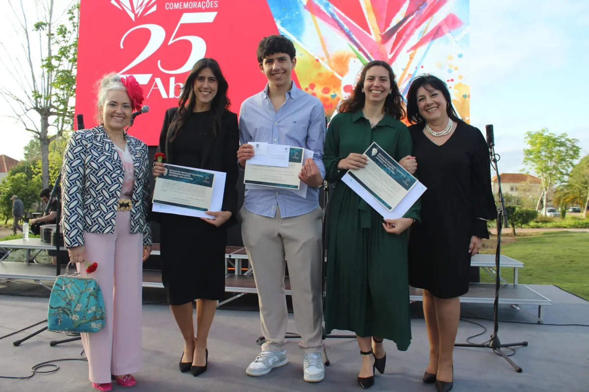 Manuela Grazina Heloísa Gerardo Afonso Manata Mariana Santos E Helena Teodósio