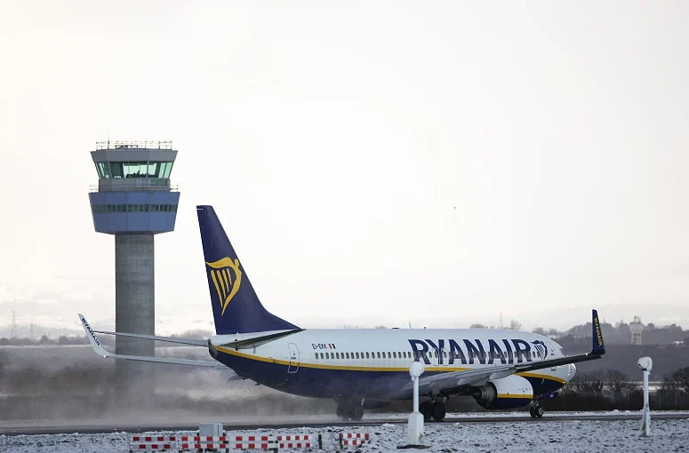 Ryanair Avião