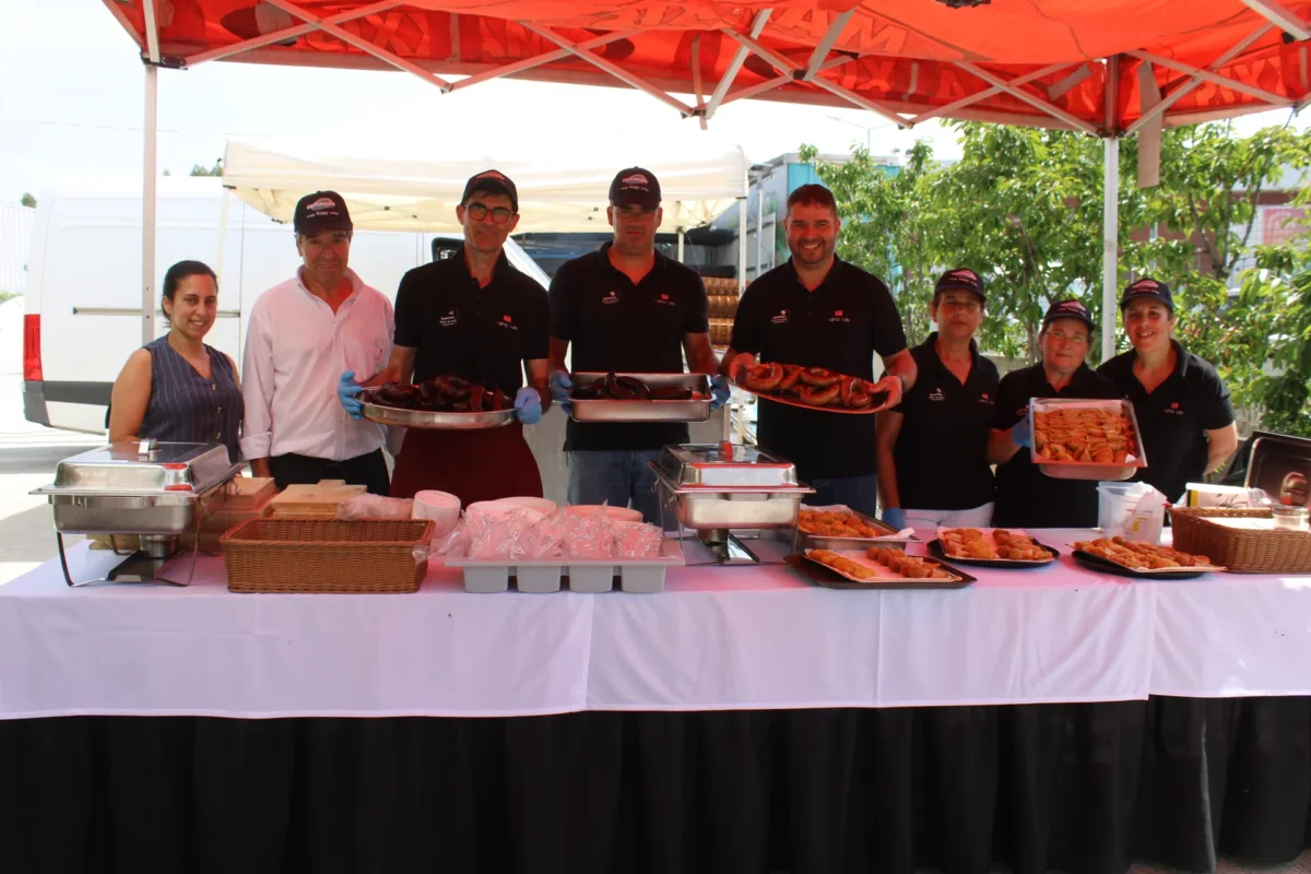 Susana Ribeiro, António Carlos, Luís Santos, Ricardo, Helder Ribeiro, Irene Lima, Fátima Nunes e Ana Castanheira (Fumeiro Flor de Sal)