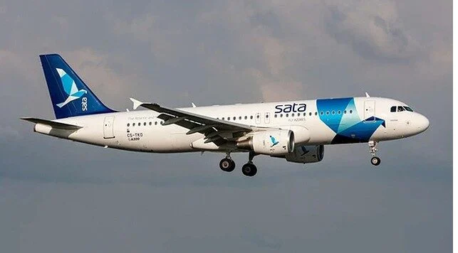 Avião Sata