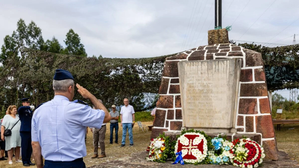 P13 Homenagem Serra Do Carvalho