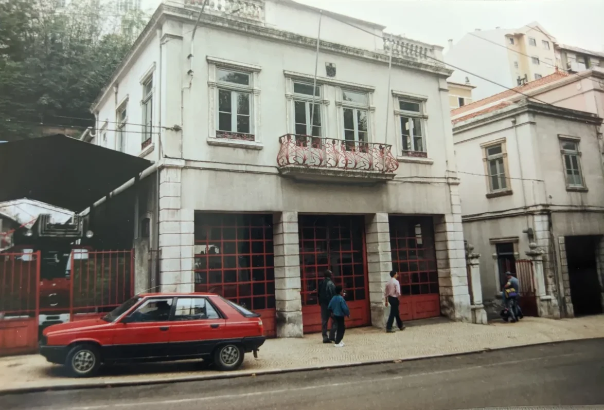 P2 Quartel Dos Bombeiros Na Avenida Sá Da Bandeira