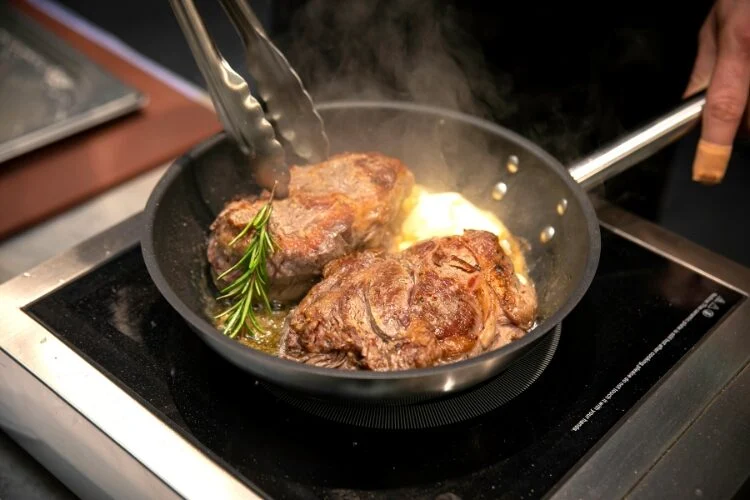 Carne Na Frigideira