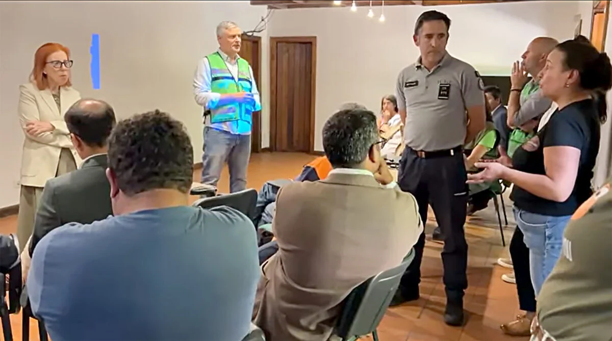 Empresaria Confronta Eministra