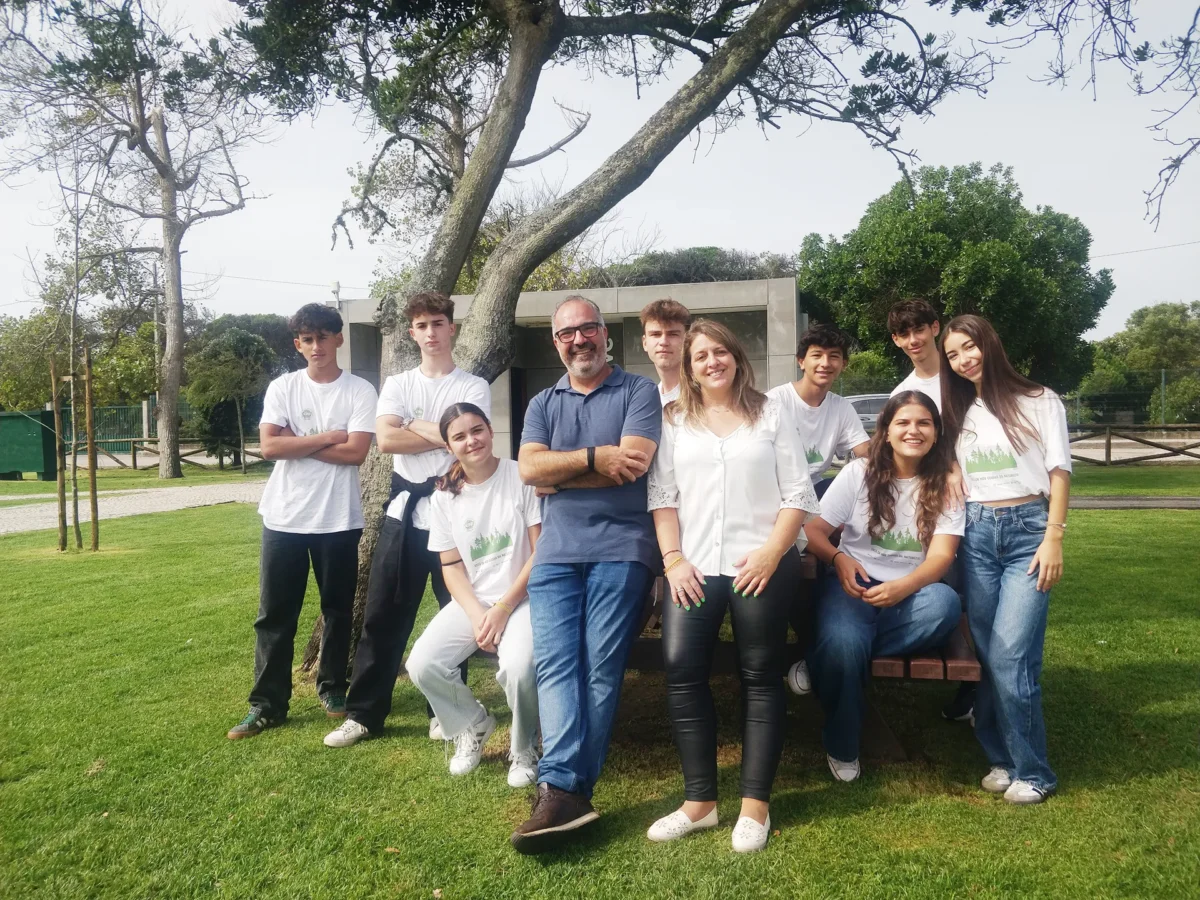 Jovens Mira Principal T