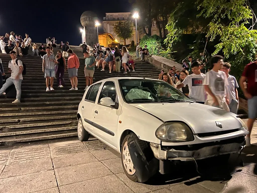 P24 Carro