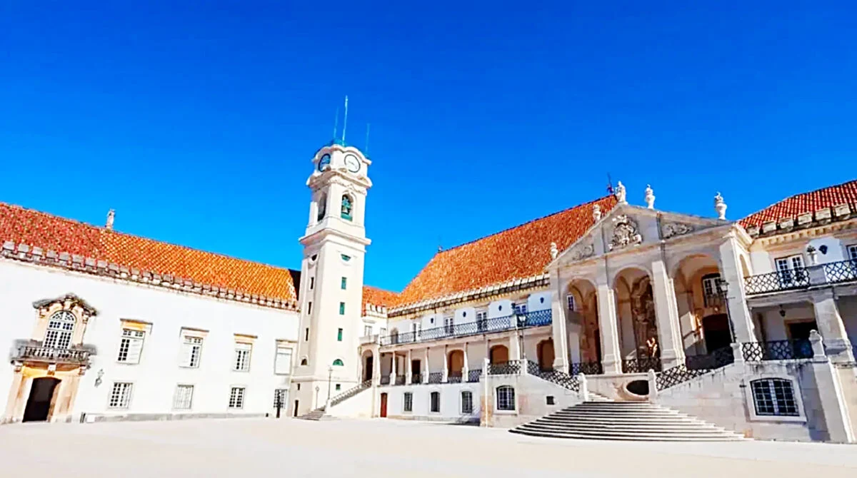 P24 Universidade De Coimbra T