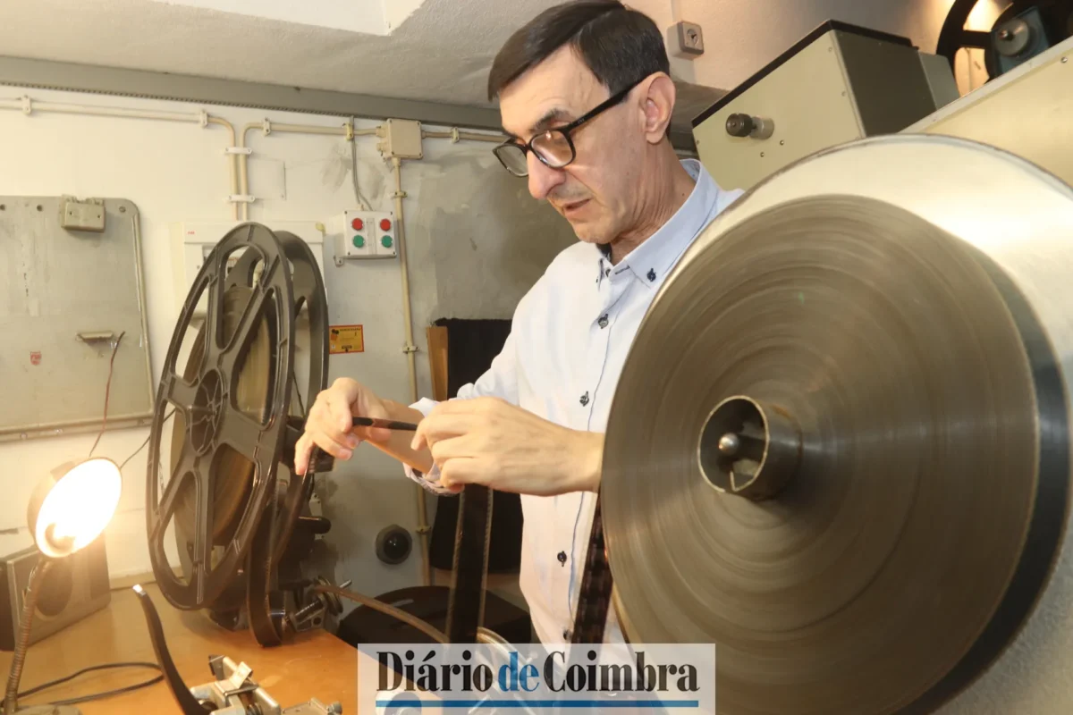 Reportagem Com João Silva Projeccionista No Tagv Fig 27