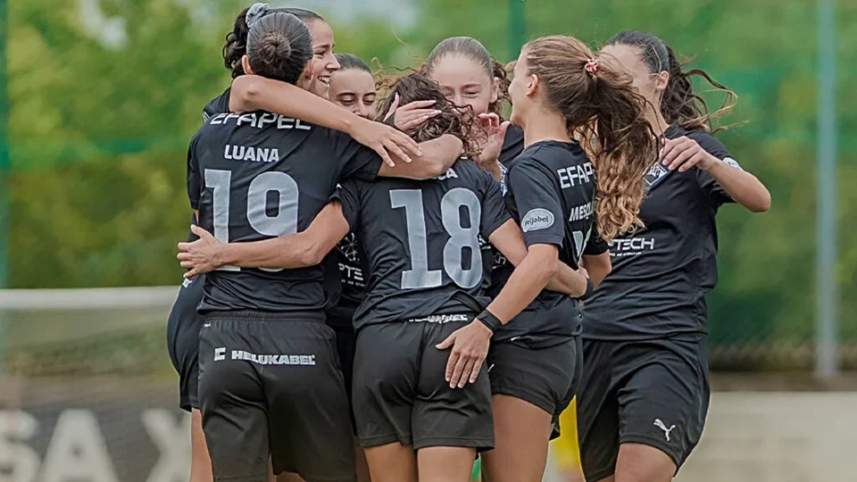 Aac Feminino T