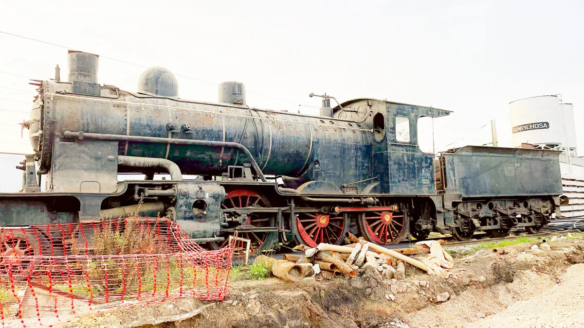 Locomotiva Ba 61 Ainda Na Pampilhosa A 22 Novembro