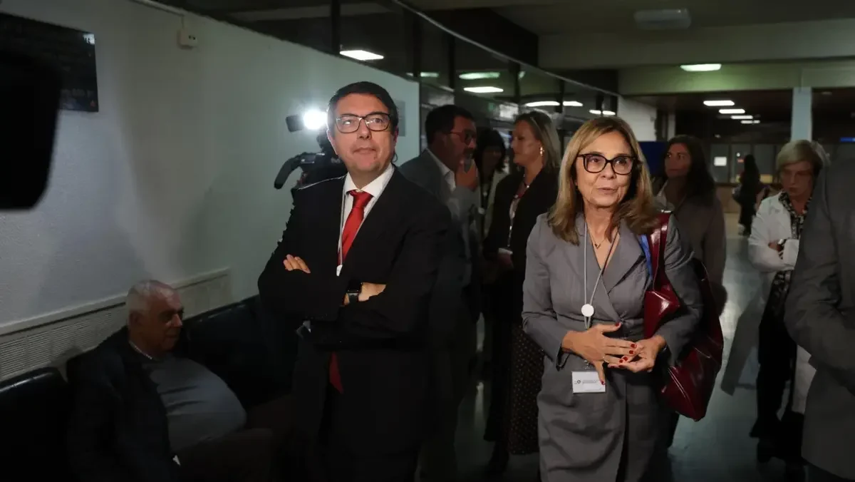 Ministra E Diretor Do Sns