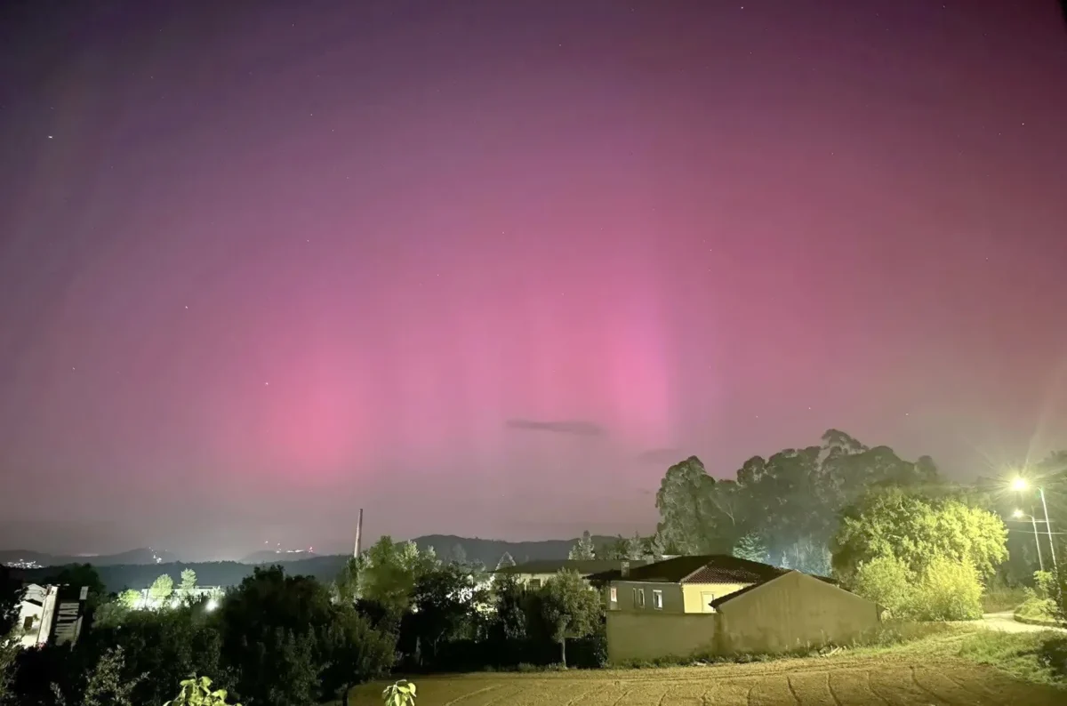P2 Aurora Boreal Em Coimbra 10 Maio 2024 Meteo Trás Os Montes T