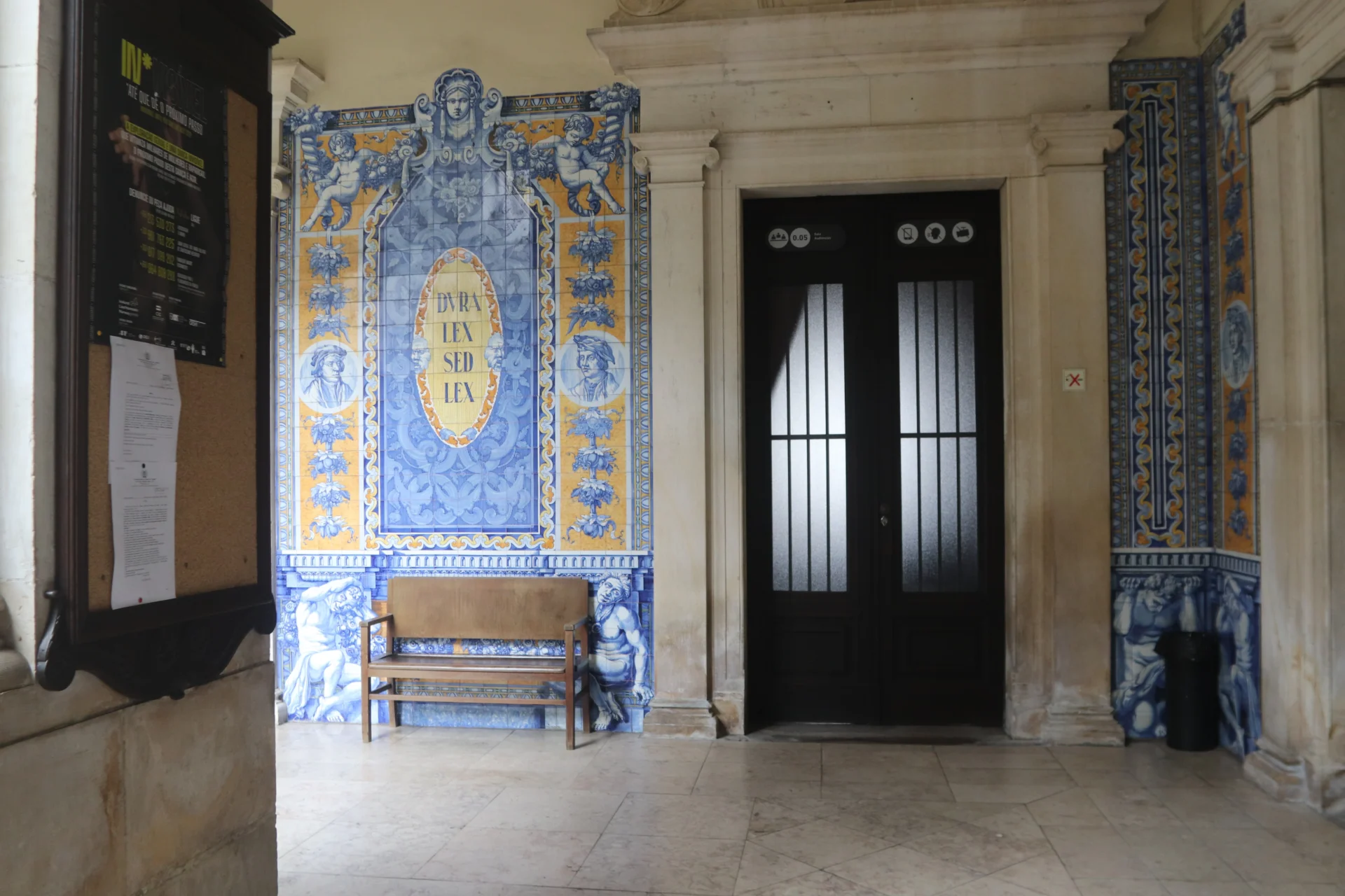 Tribunal De Coimbra Fig 4