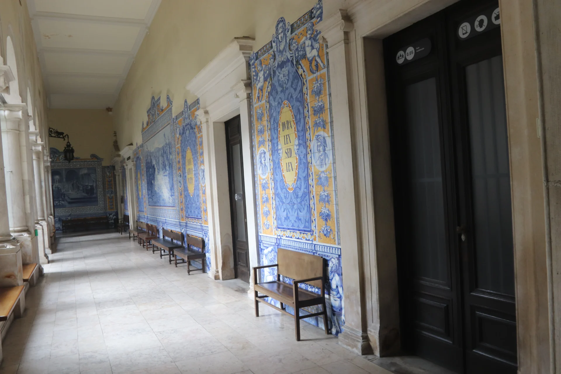 Tribunal De Coimbra Fig 6
