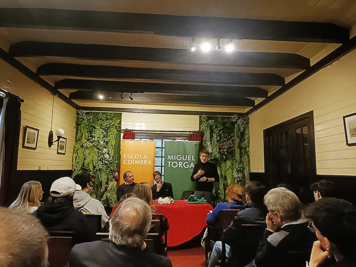 Sessão Como Proteger A Democracia