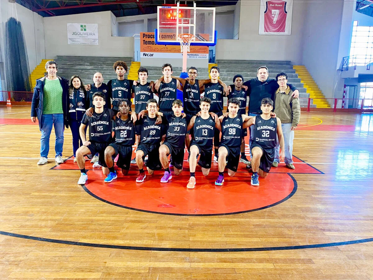 Académica T