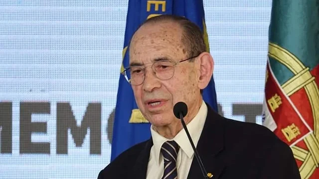 Jose Cunha Vaz 3 Site