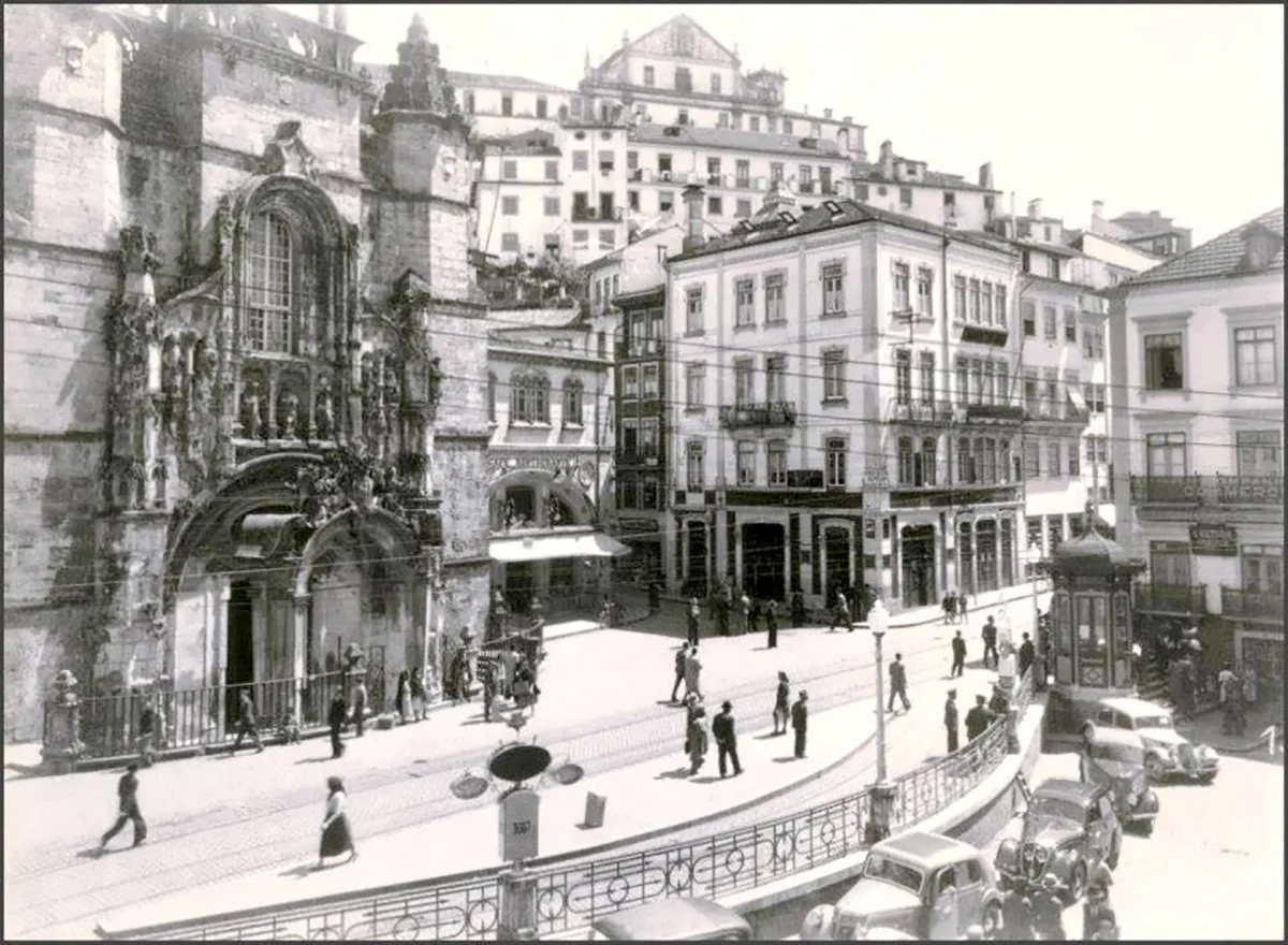 Praça 8 De Maio