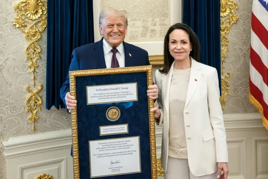 Trump E Corina