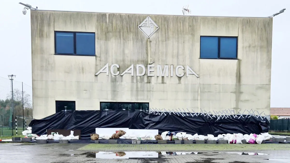 Académica T