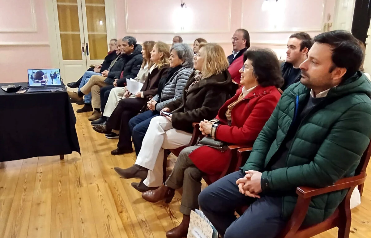 ApresentaÇÃo Pais Em Rede