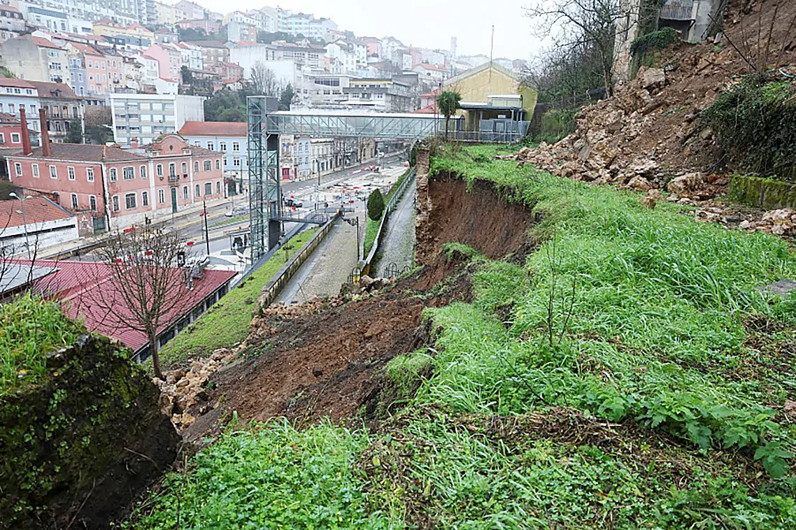 Cerca De Santo Agostinho