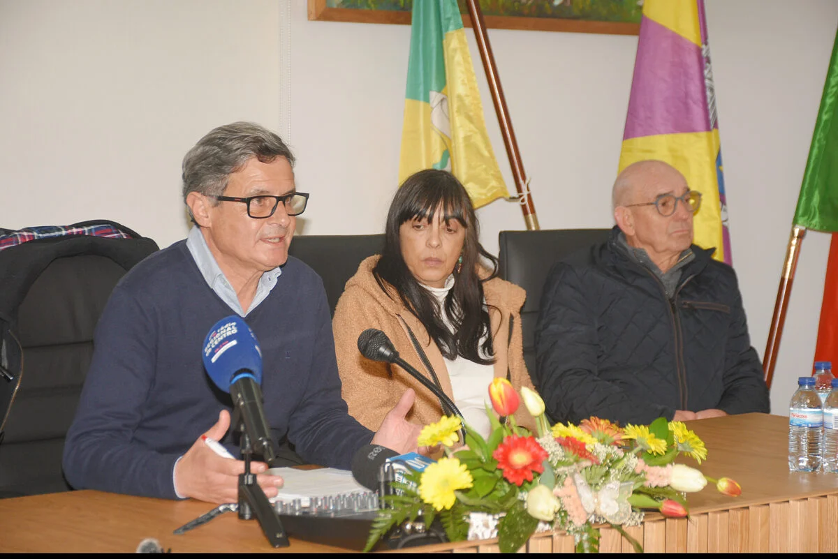 Conferencia Junta De Freguesia Datocha Sobre Assaltos T