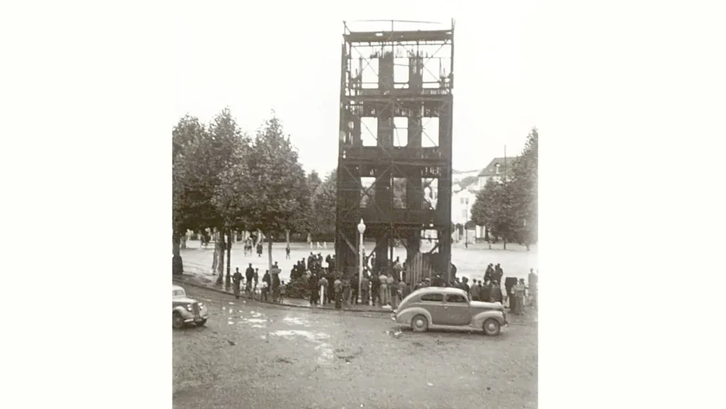 P2 Casa Esqueleto Praça República T Site