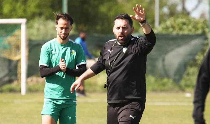 Tondela Gonçalo Feio Treinador Novo