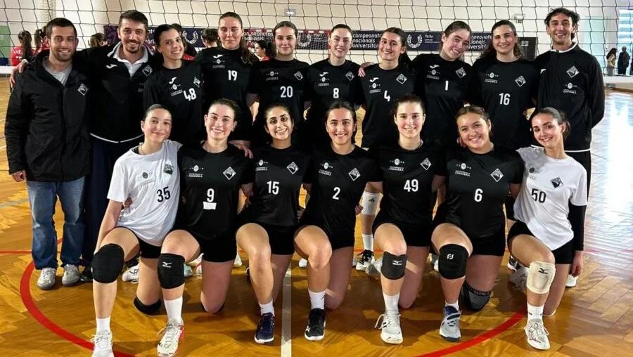 Voleibol Feminino Aacuc Fadu Net