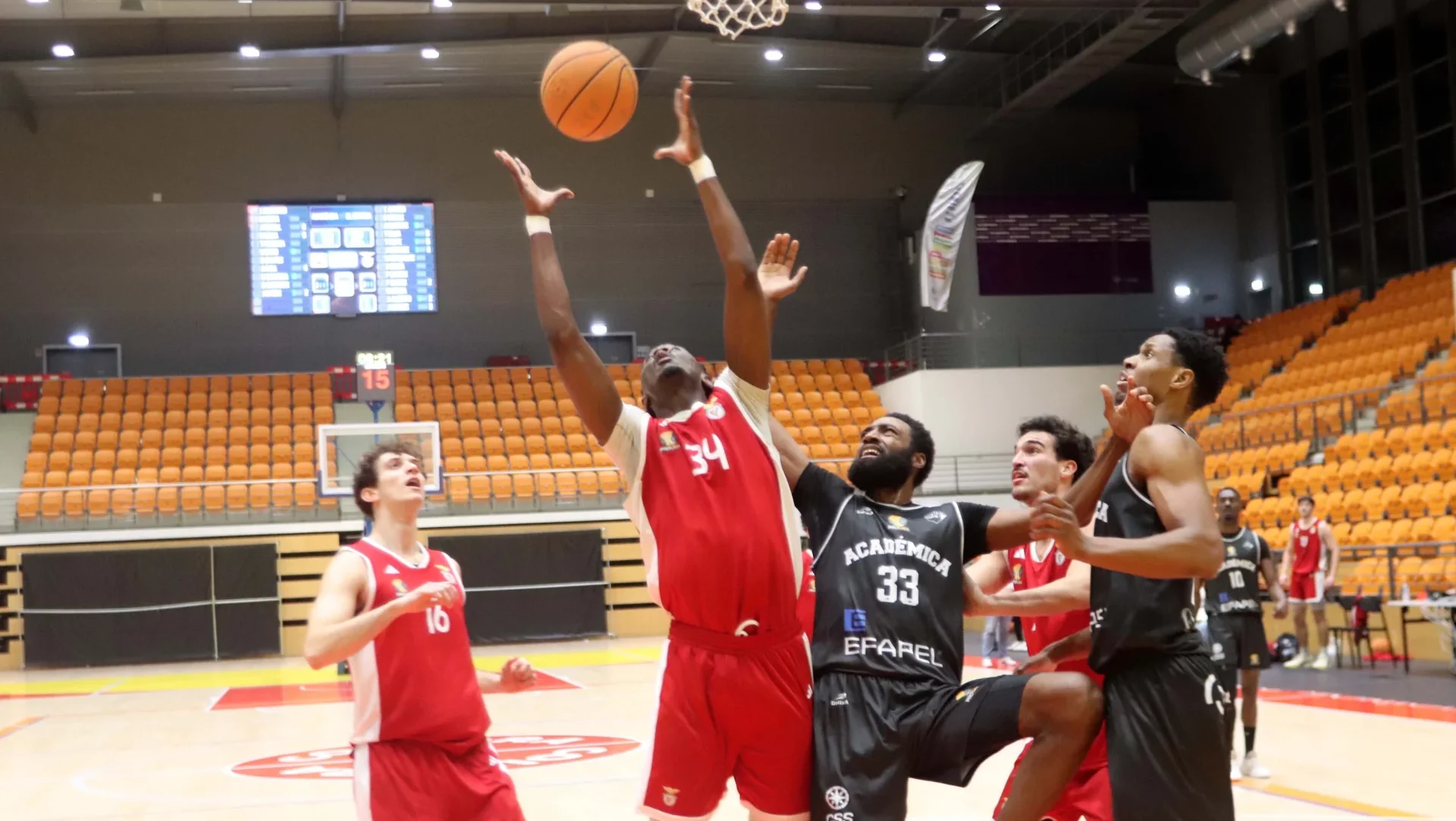 Basquetebol Académica Vs Benfica Sub 23 Fig 2