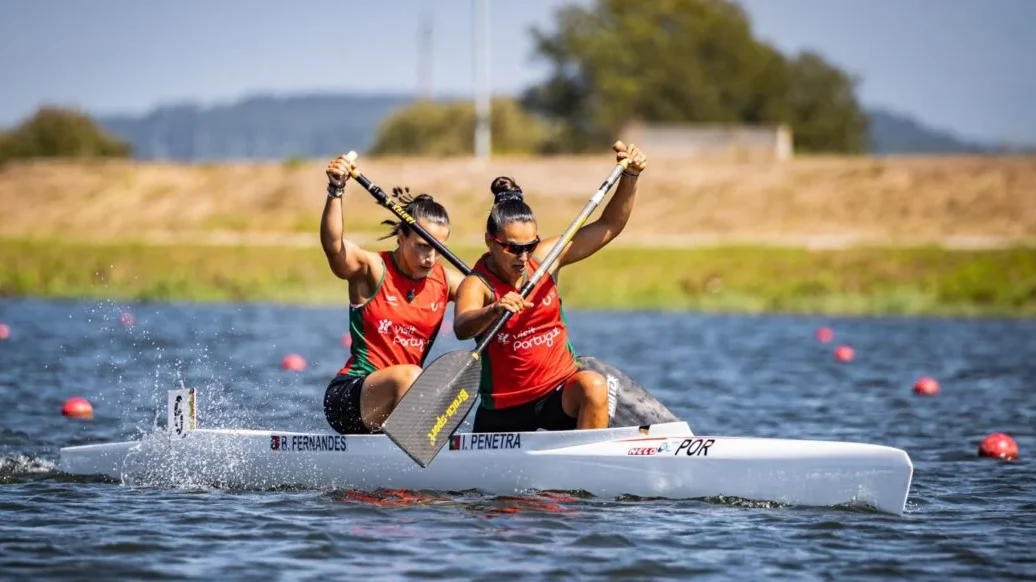 Beatriz Fer E Inês Pen Ipc Canoagem