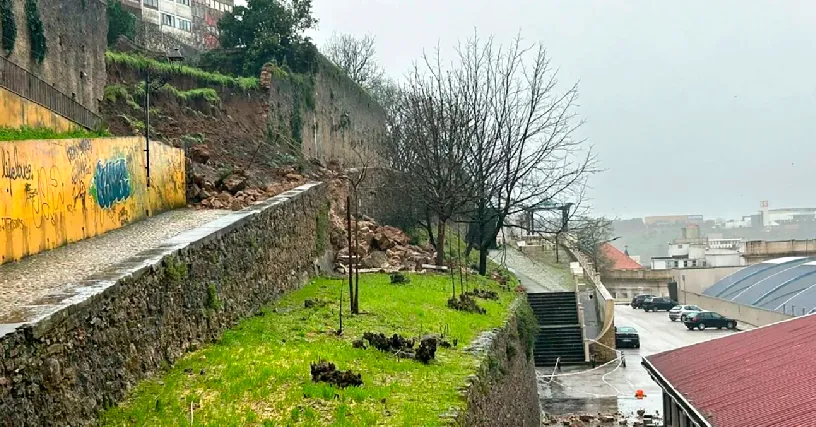 Cerca de Santo Agostinho