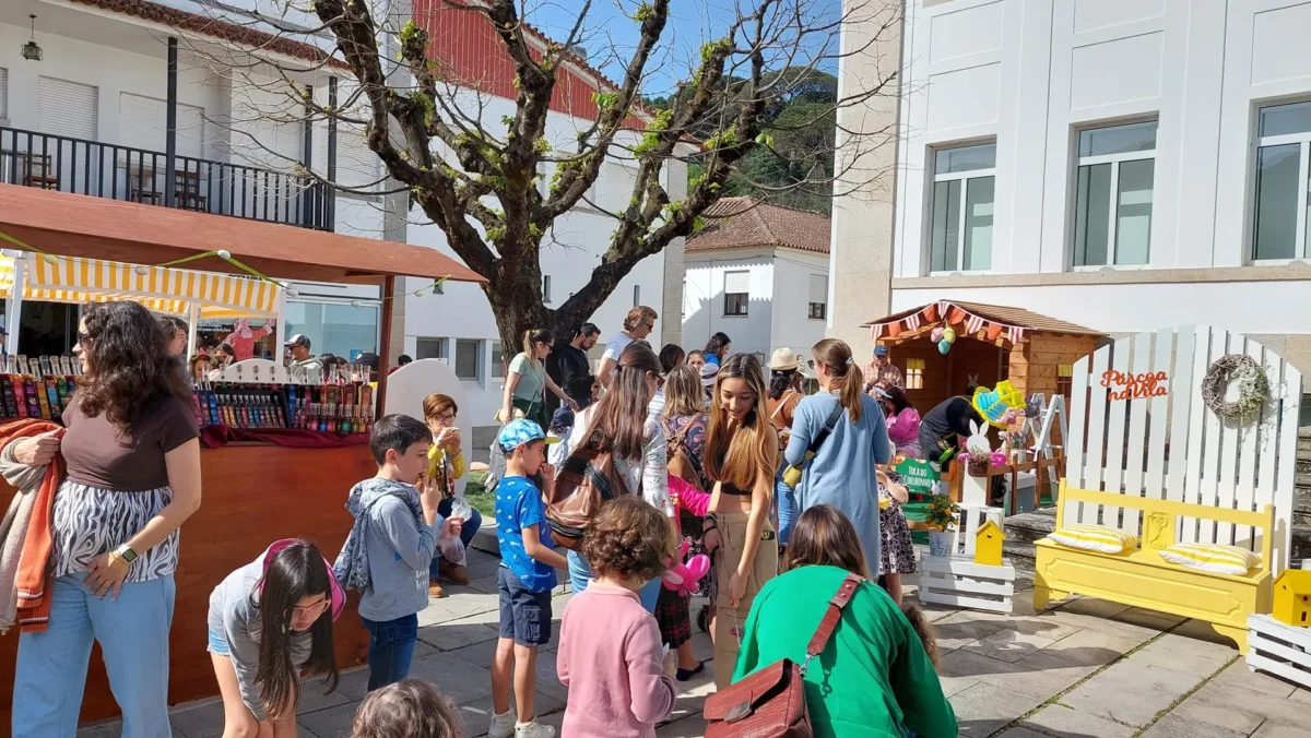 Pascoa Na Vila