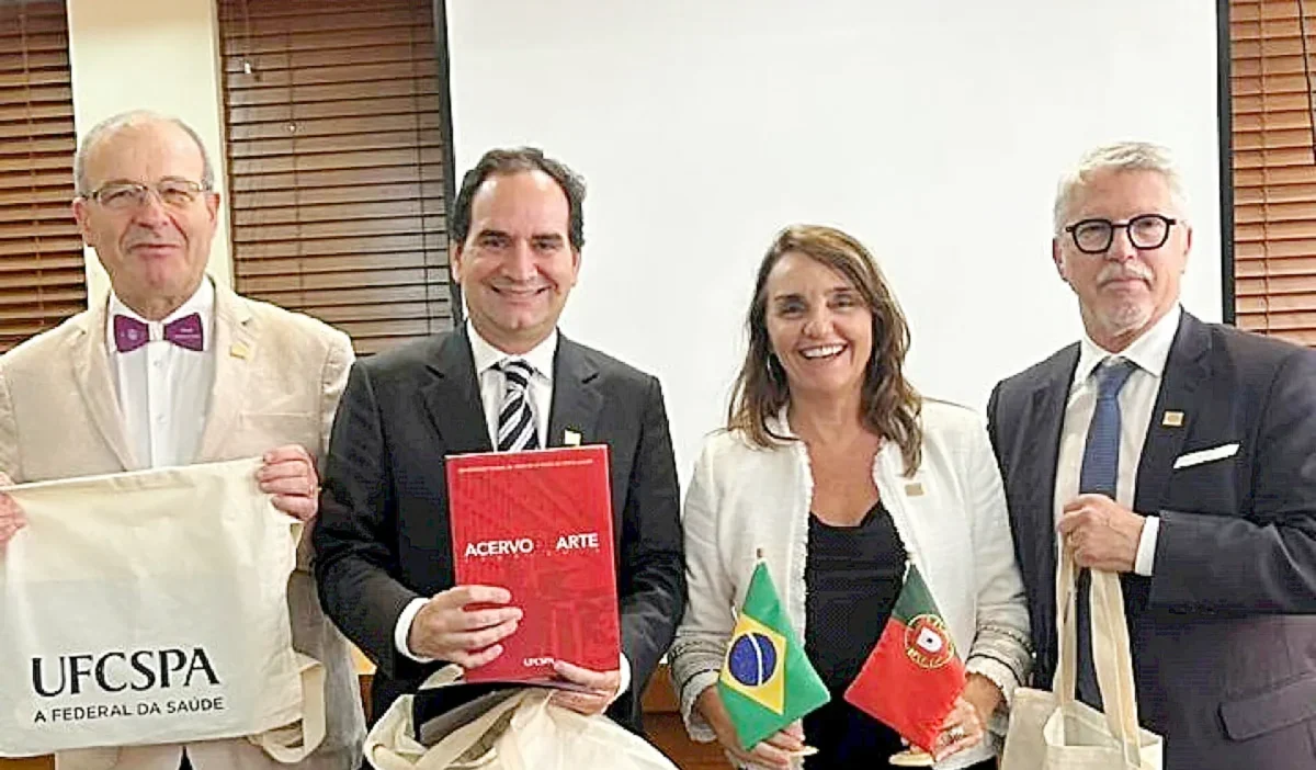 Uc No Brasil T