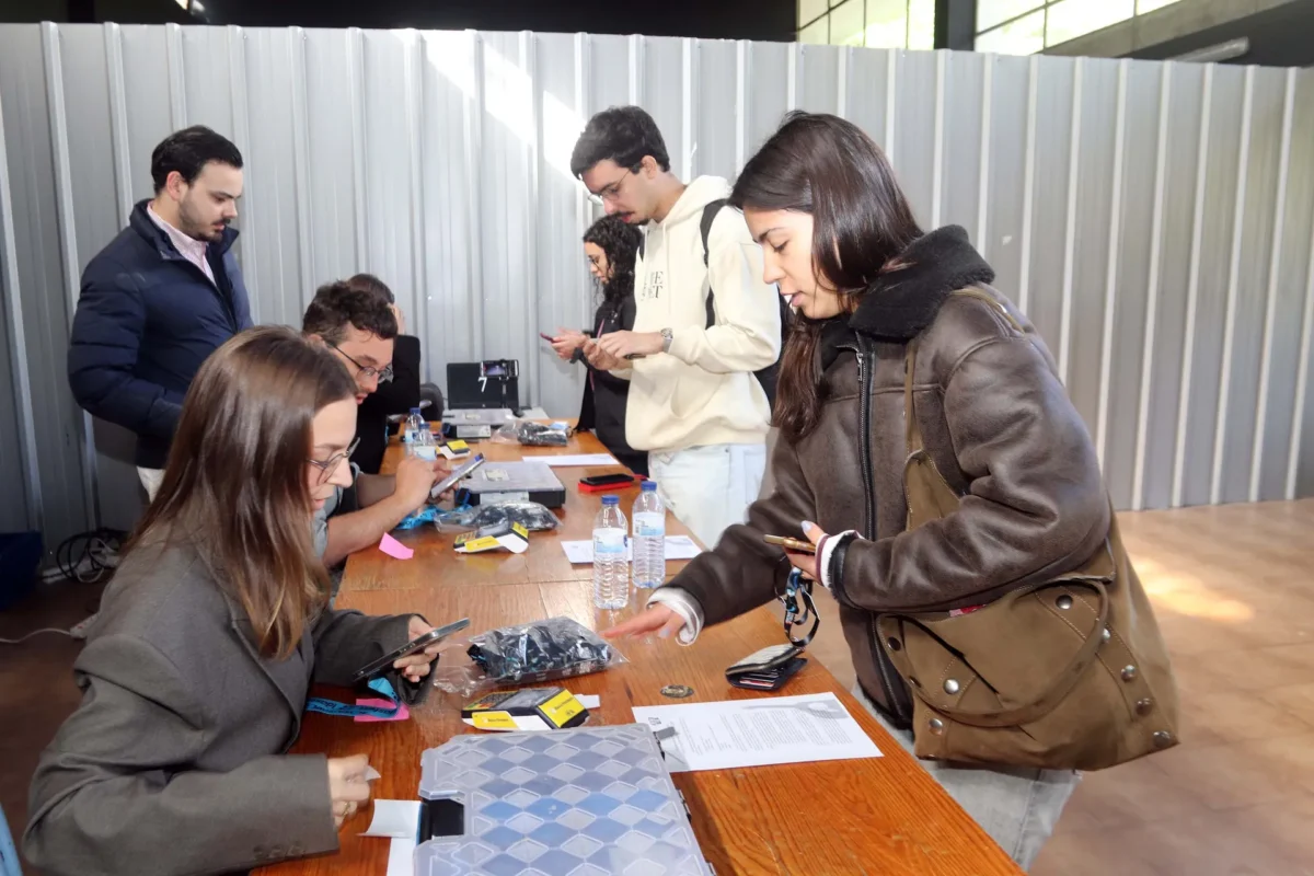 Última Venda De Bilhetes Da Queima