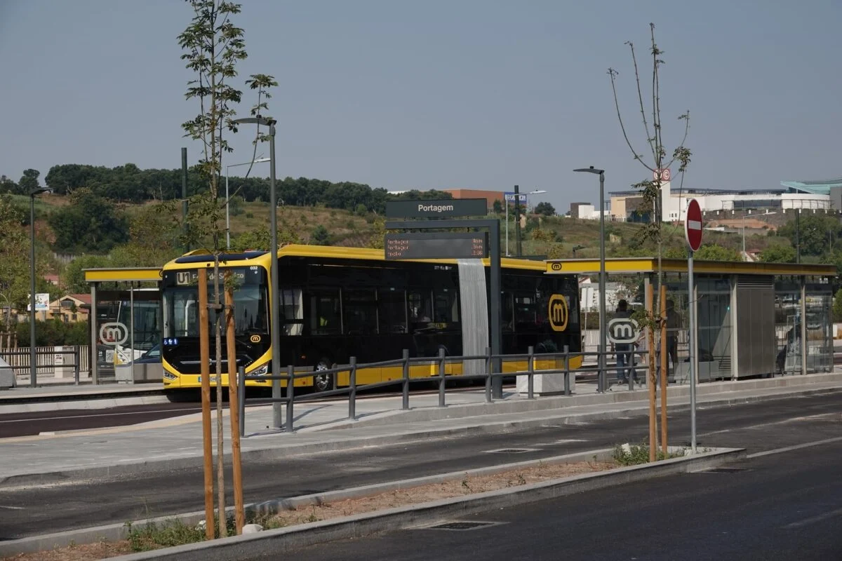 Metro Na Portagem Cmc