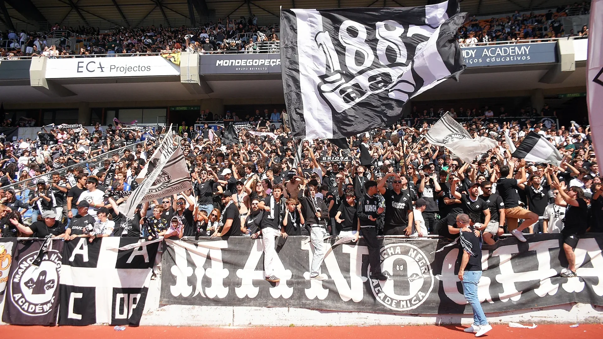 P6 Enchente Estádio