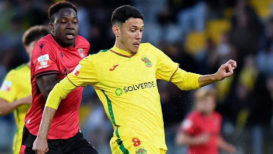 Paços De Ferreira Ii Liga Desce