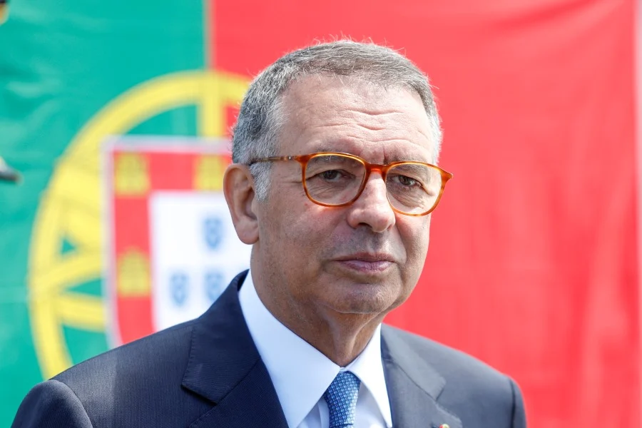 Pr Seguro Com Bandeira Portugal