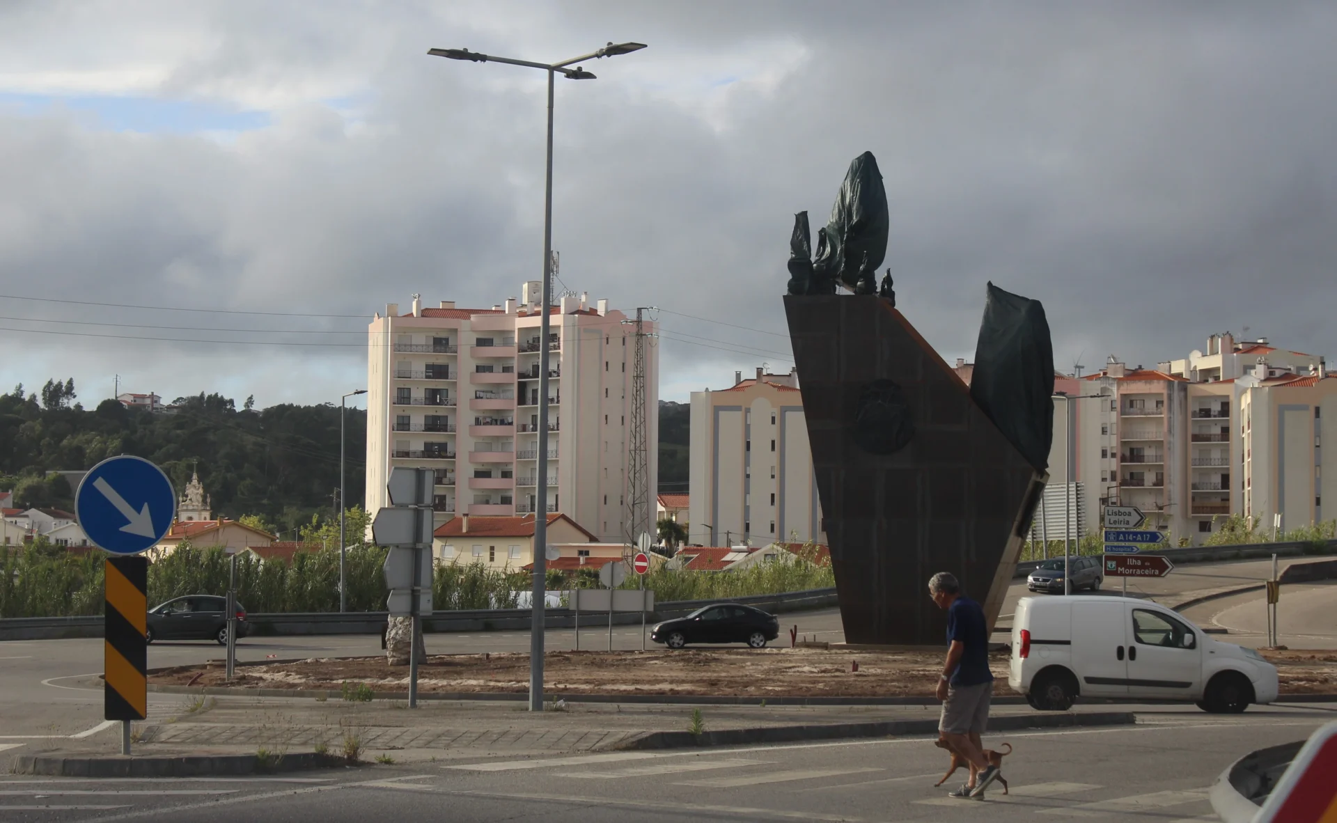 Rotunda Bombeiros Figueira