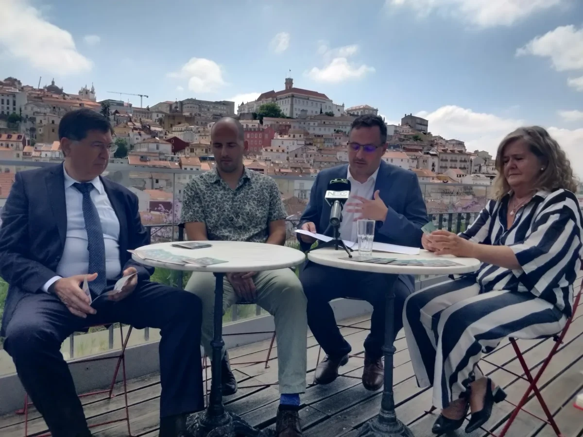 Baixa O Som Apresentação