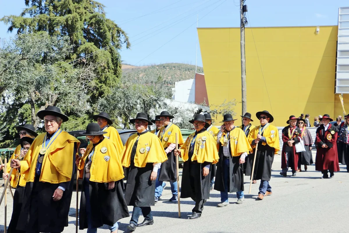 Desfile Confraria Do Maranho
