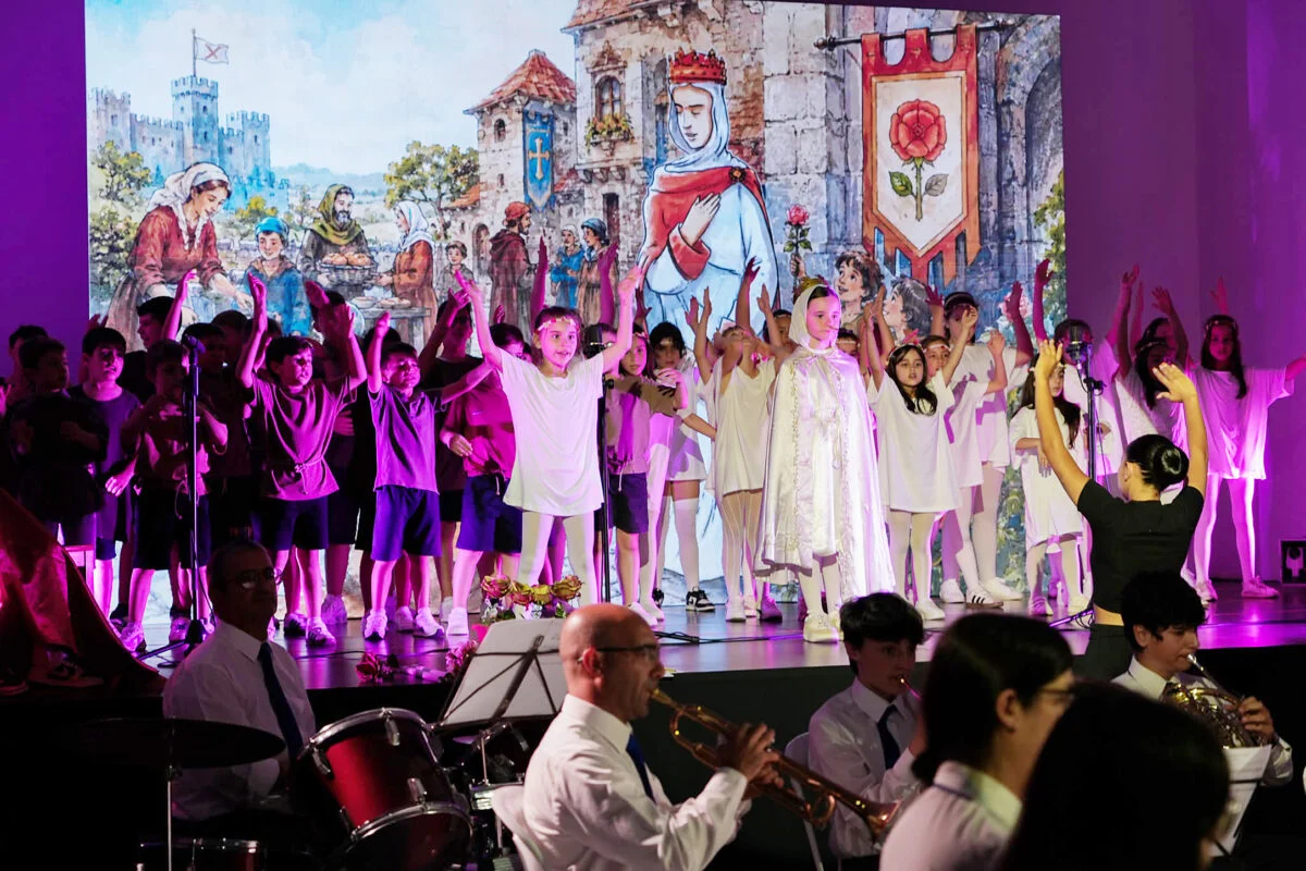 Filarmonicas De Penacova Vao à Escola