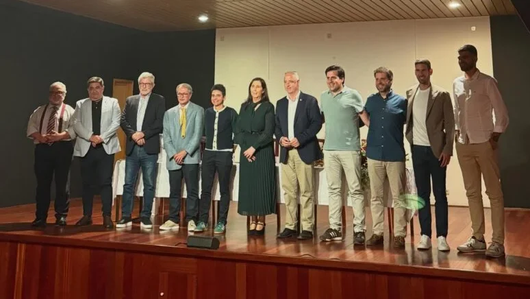 Foto Futebol Arbitragem Jornalismo Ançã