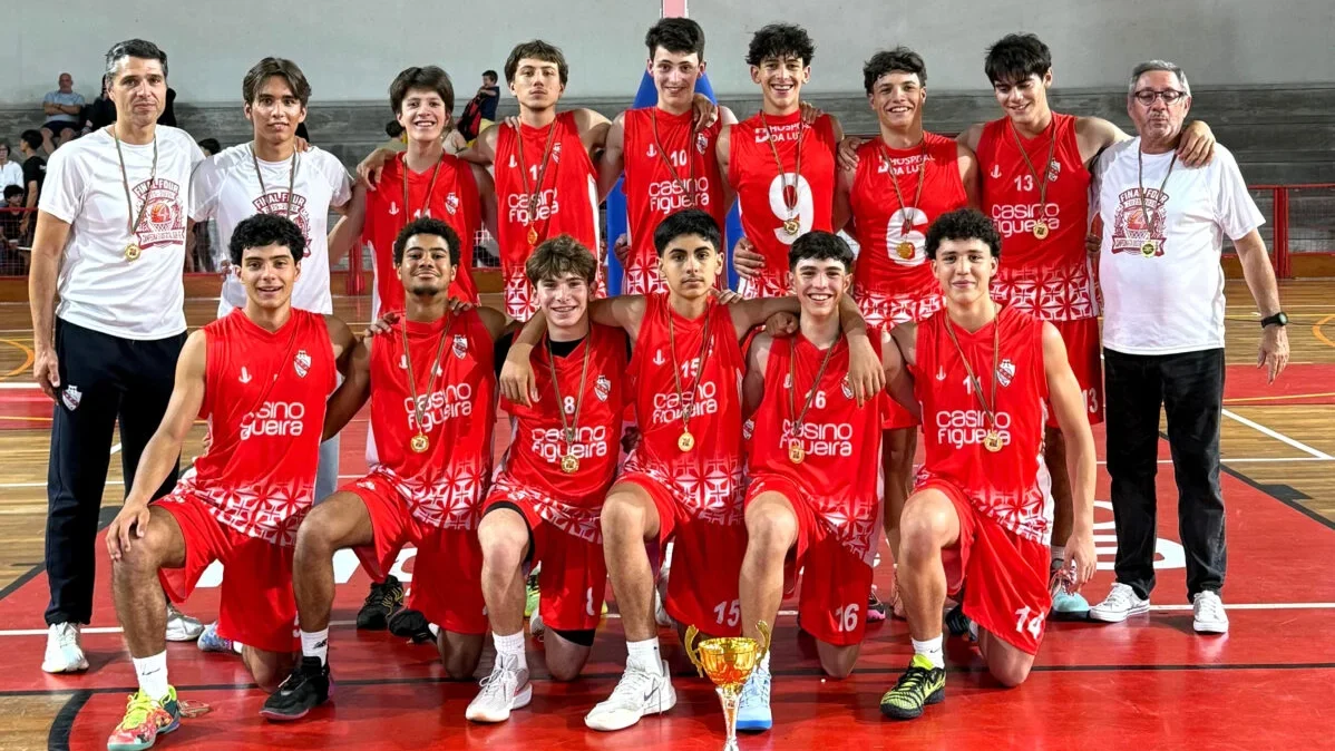 Ginásio Sub16 Distrital 8 Junho T