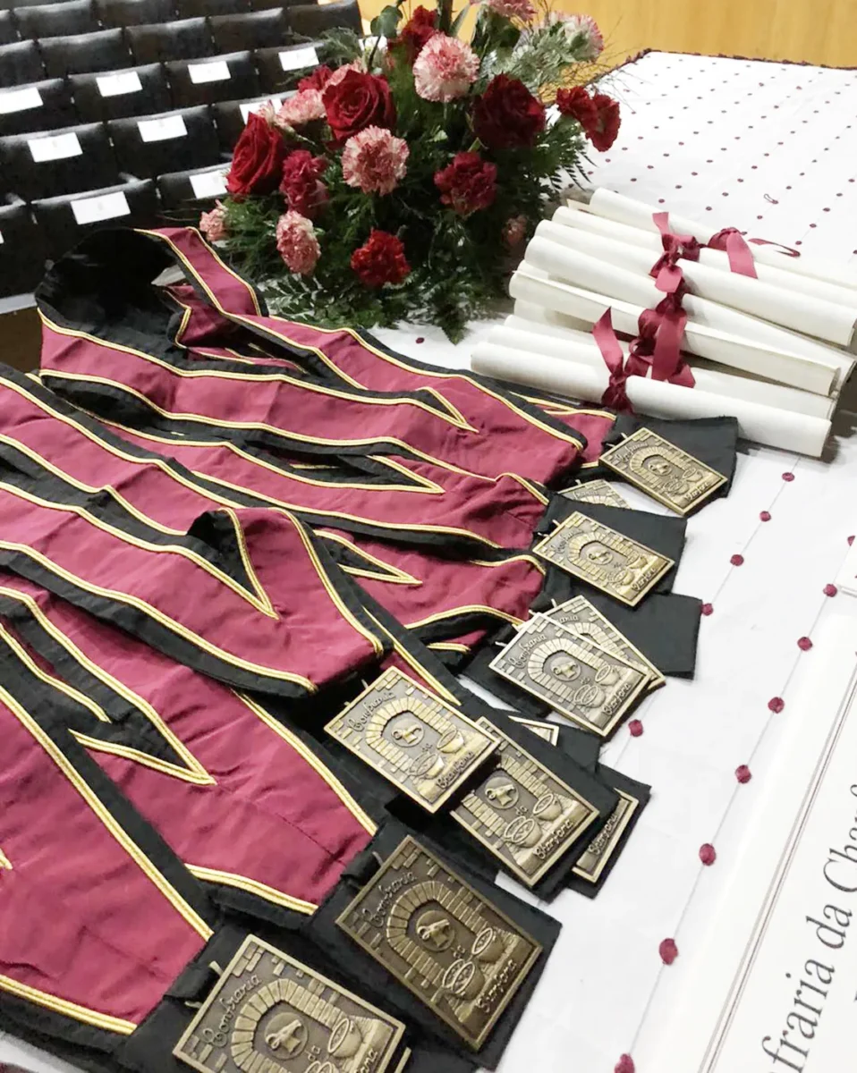 Medalha E Escapulario Confraria Da Chanfana
