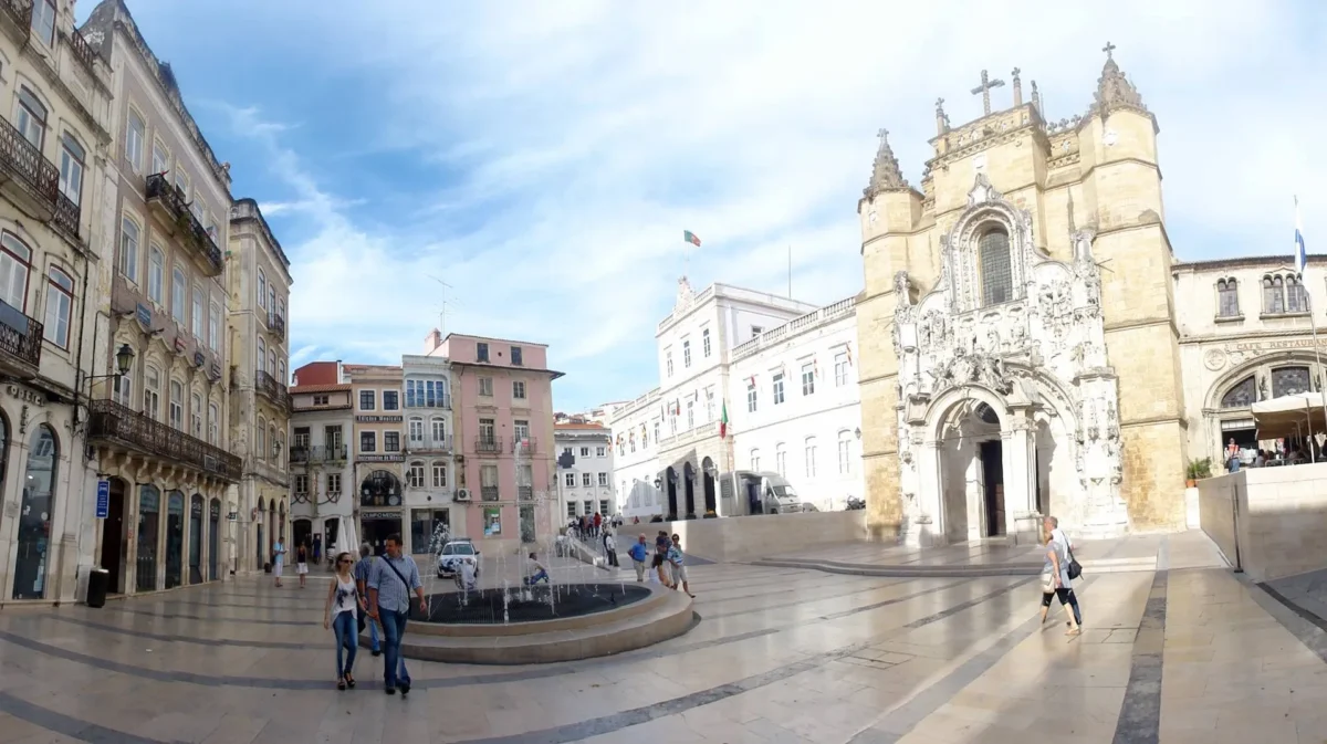 Praça 8 De Maio